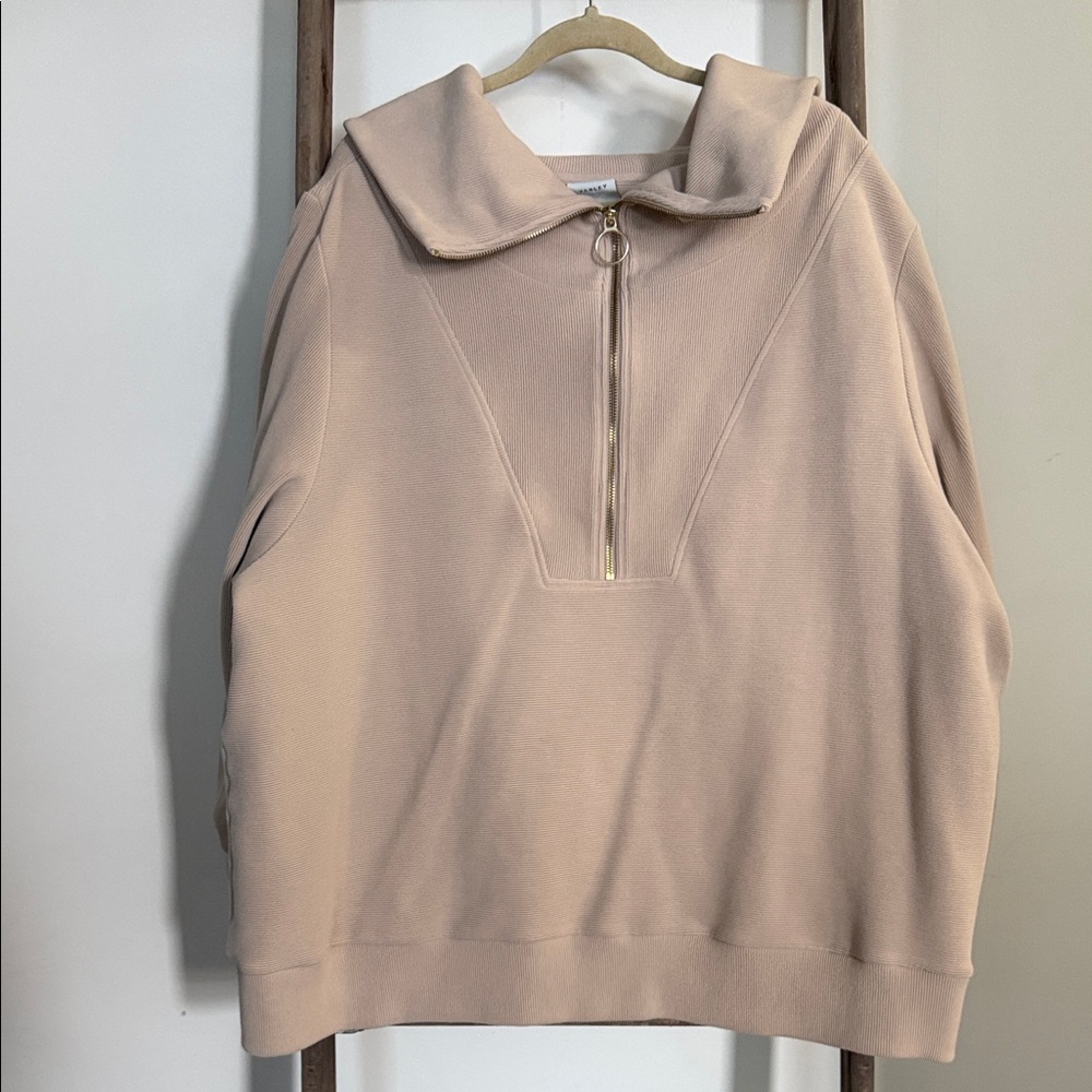 Valley Vine Pullover